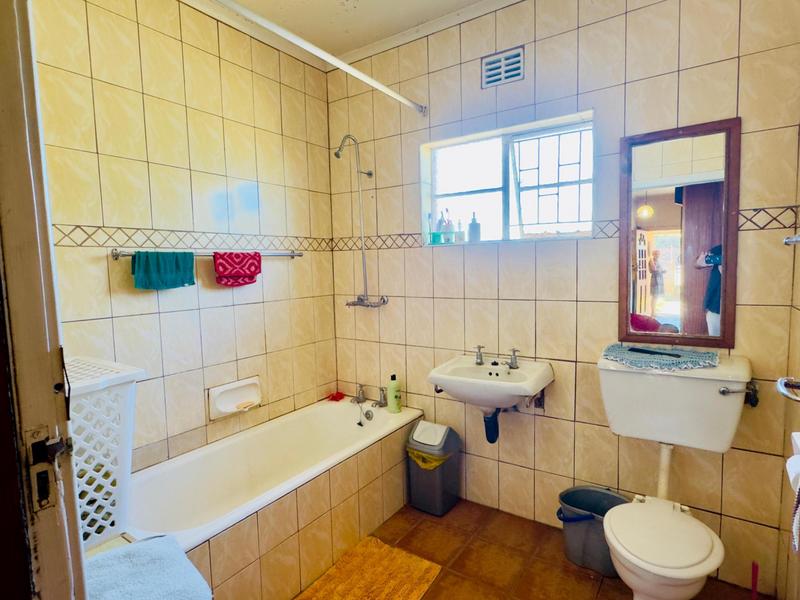 To Let 3 Bedroom Property for Rent in Kingswood Eastern Cape